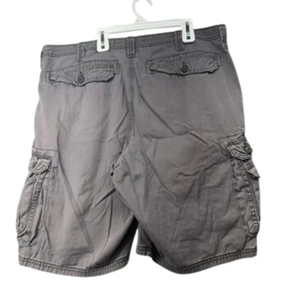 Lee Dungarees Mens Gray Cotton Cargo Shorts Size 38 Utility Casual 2183317